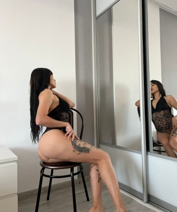 💋 Мои услуги – настоящее искусство, которое ты будешь помнить надолго. Я могу побаловать тебя эротическим массажем, стриптизом или жаркой ролевой игрой. Мы можем воплотить в жизнь сексуальные фантазии, которые ты давно мечтал испытать. Я гарантирую тебе полное раскрепощение и настоящее наслаждение!
✨ Я знаю, что ты одержим моими фото, и твое желание меня увидеть только возрастает. Не волнуйся, мой милый, у меня есть уникальное фото, которое подчеркнет все мои прекрасные формы и сексуальность.
⭐ Прочитай отзывы о моих услугах, и ты убедишься, что я – настоящий профессионал. Мои клиенты всегда остаются довольными и возвращаются ко мне снова и снова. Присоединяйся к числу моих постоянных гостей уже сегодня!
📞 Не медли, позвони мне прямо сейчас, и мы начнем наше захватывающее приключение вместе. Я жду тебя, чтобы сделать твои самые потаенные желания реальностью! 💋 Светлана